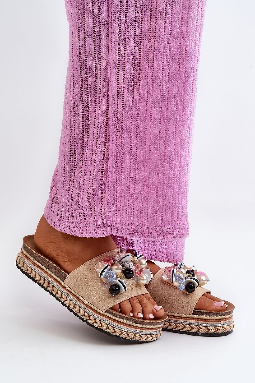 Flip-flops model 198432